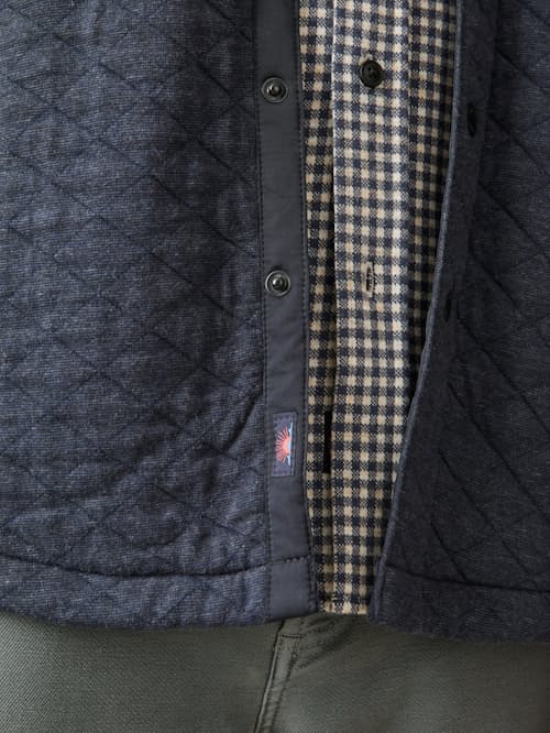 laydown detail image of Epic Fleece Quilted CPO