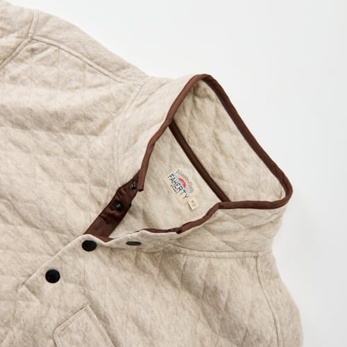 laydown detail image of Epic Fleece Quilted Pullover