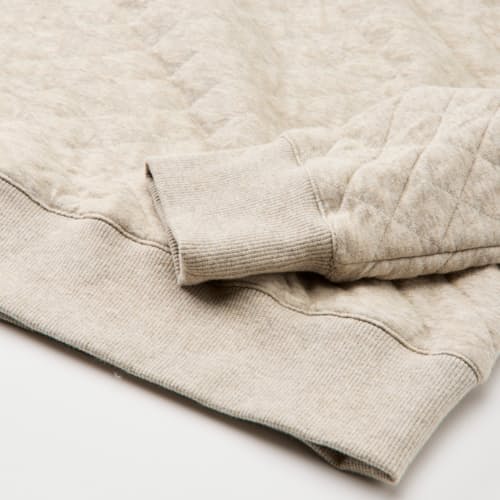 laydown detail image of Epic Fleece Quilted Pullover