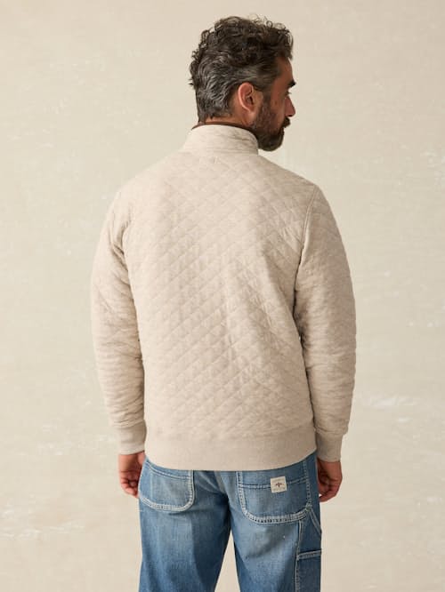 on model image of Epic Fleece Quilted Pullover