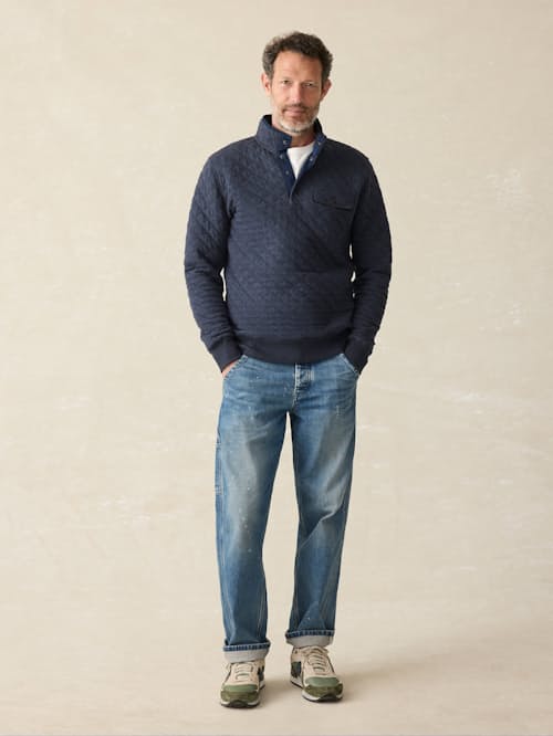 on model image of Epic Fleece Quilted Pullover