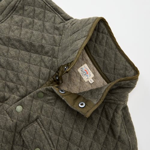 laydown detail image of Epic Fleece Quilted Pullover