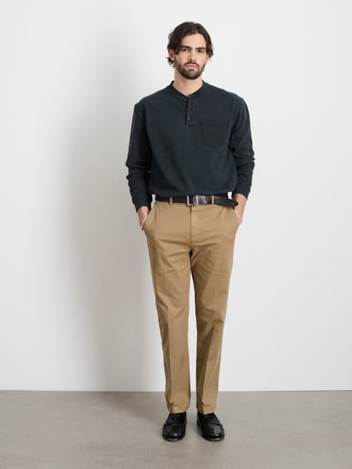 on model image of Alan Heavyweight Jersey Henley