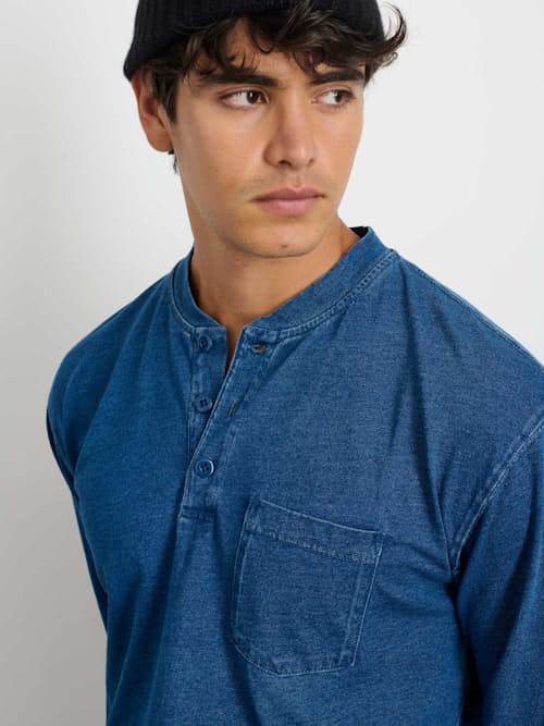 on model image of Alan Heavyweight Jersey Henley