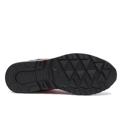 laydown image of Shadow 5000 Sneaker