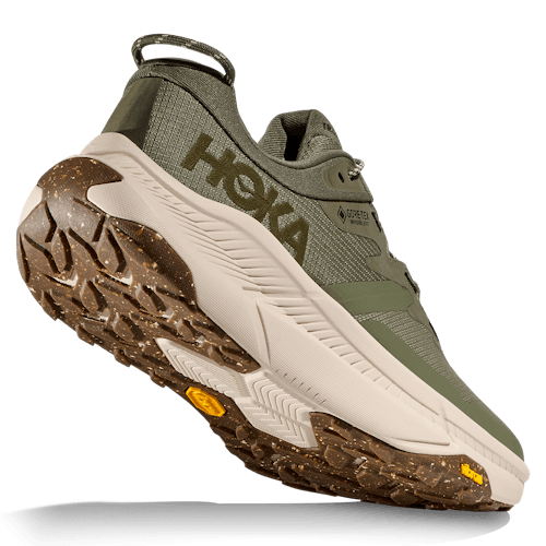 laydown image of Transport GTX Travel Sneaker