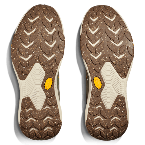 laydown image of Transport GTX Travel Sneaker