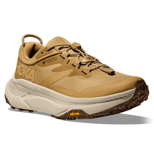 laydown image of Transport GTX Travel Sneaker