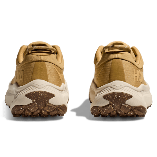 laydown image of Transport GTX Travel Sneaker