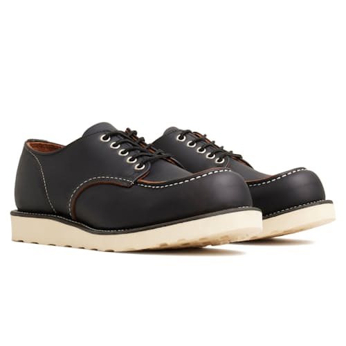 laydown image of Shop Moc Oxford