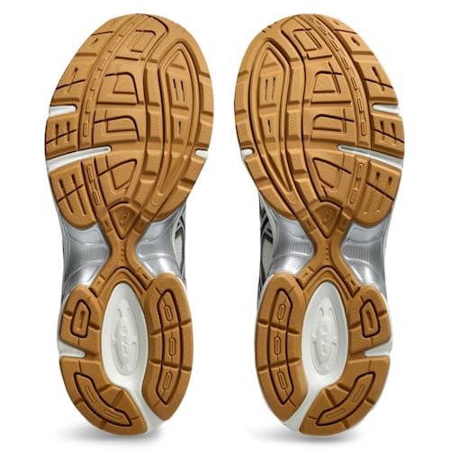 laydown image of Gel-1130 Sneaker