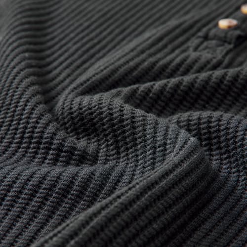 laydown detail image of Women's Legend Apres Waffle Henley