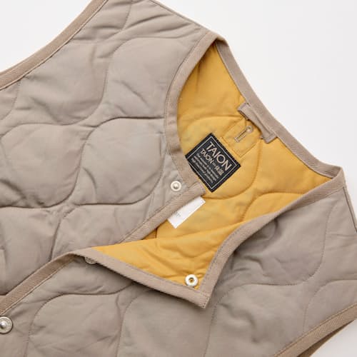 laydown detail image of Military Crewneck Down Insulated Vest