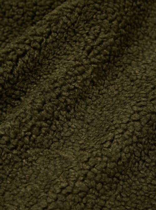 laydown detail image of Mountain Fleece Lancaster Jacket