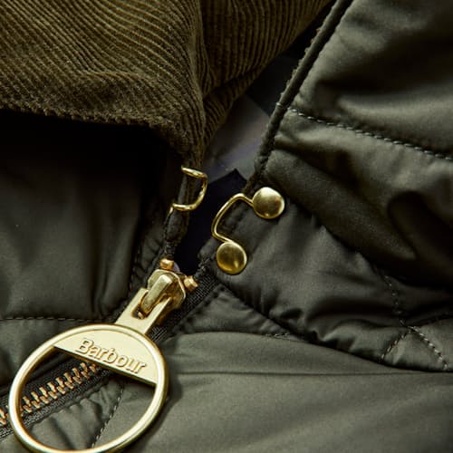laydown detail image of Women's Barbour Milby Quilt