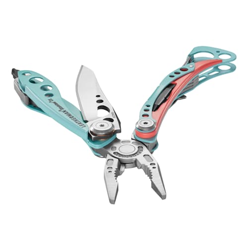 laydown image of Skeletool CX