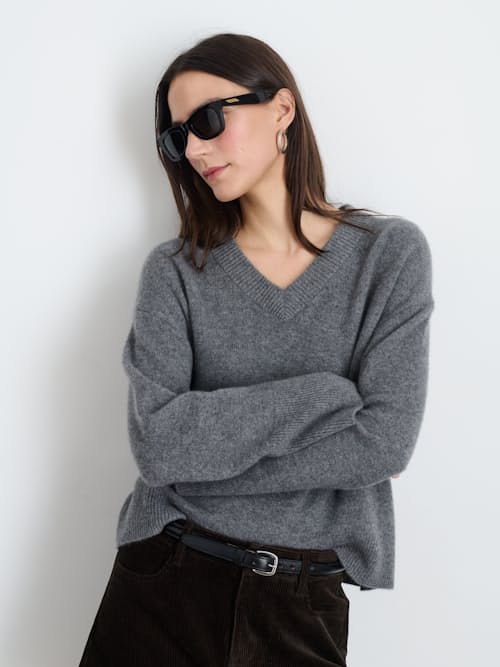 on model image of Women's Cashmere Rowan V Neck Sweater