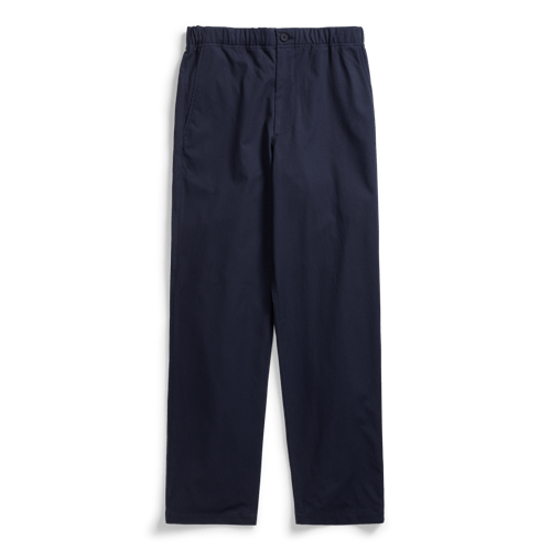 lifestyle image of Ezra Relaxed Solotex DWR Trouser