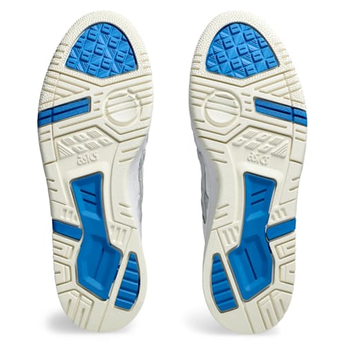 laydown image of EX89 Sneaker