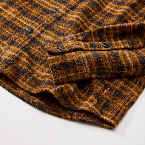 laydown detail image of Midweight Cozy Flannel