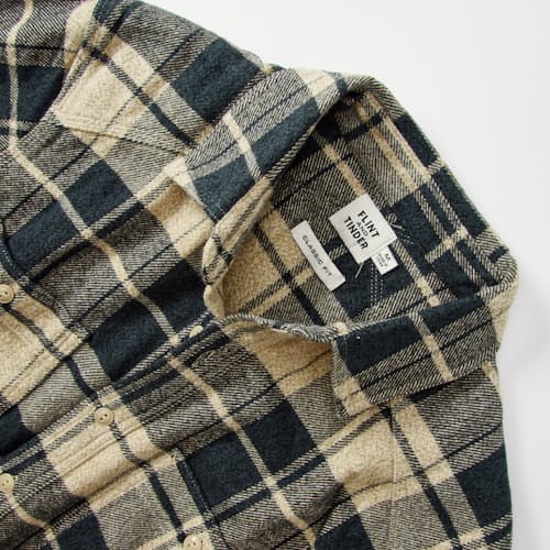 laydown detail image of Midweight Cozy Flannel