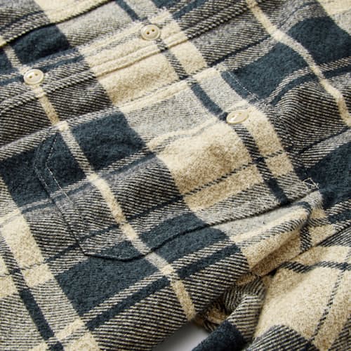 laydown detail image of Midweight Cozy Flannel