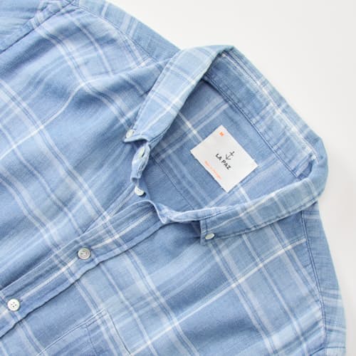 laydown detail image of Branco Shirt