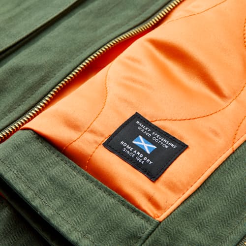 laydown detail image of Cargo Vest