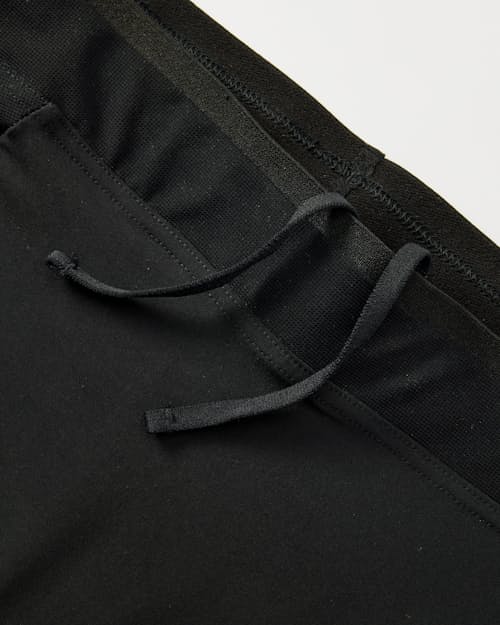 laydown detail image of Cargo Compression Tights
