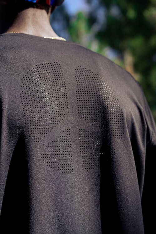 lifestyle image of Ultralight Aloe Performance T-Shirt
