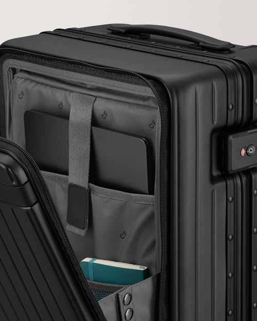 laydown detail image of The Carry-On X Luggage - 43L