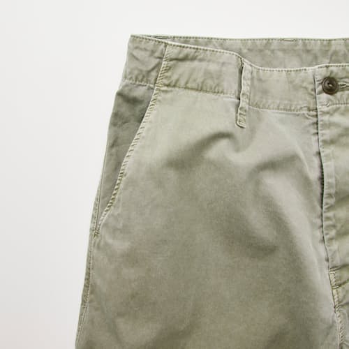 laydown detail image of The Weekend Chino Pant