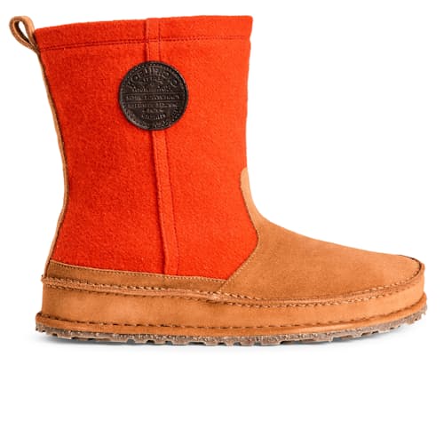 laydown image of Filson X Birkenstock Lahti Oiled Leather Mackinaw Wool Boot