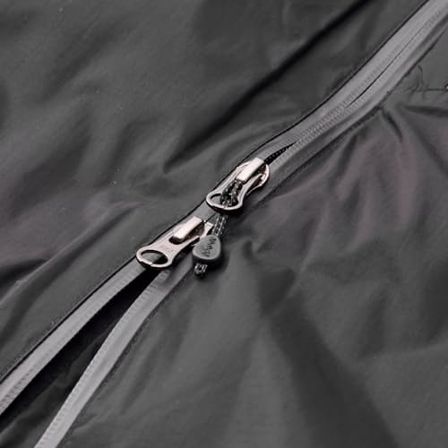 laydown detail image of Aurora Light Down Insulated Vest