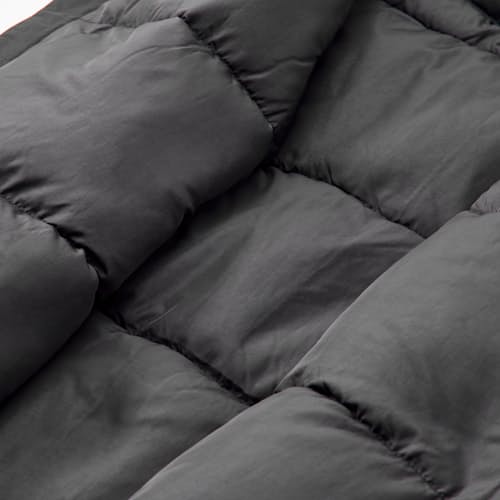 laydown detail image of Aurora Light Down Insulated Vest