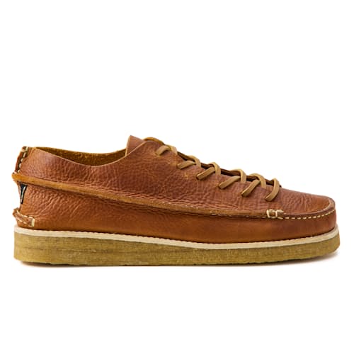 laydown image of Finn Leather Shoe