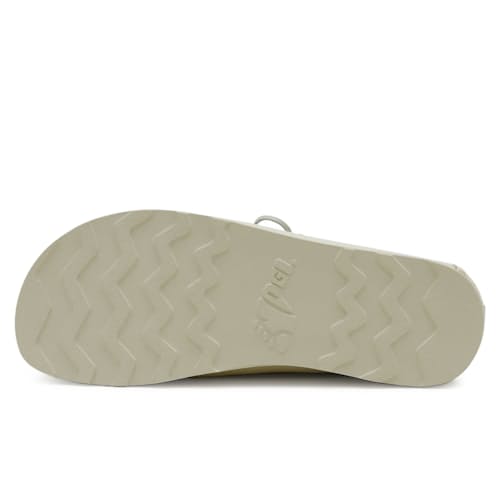 laydown image of Finn III Leather Moc