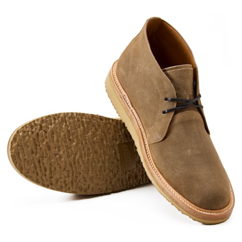 laydown image of Tyler Wedge Chukka Boot