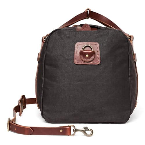 laydown image of Traveller Medium Duffel Bag - 43L
