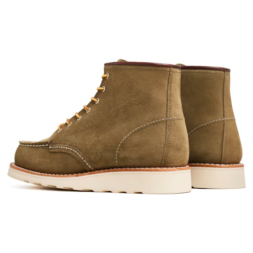 laydown image of Women's 6-Inch Classic Moc Boot