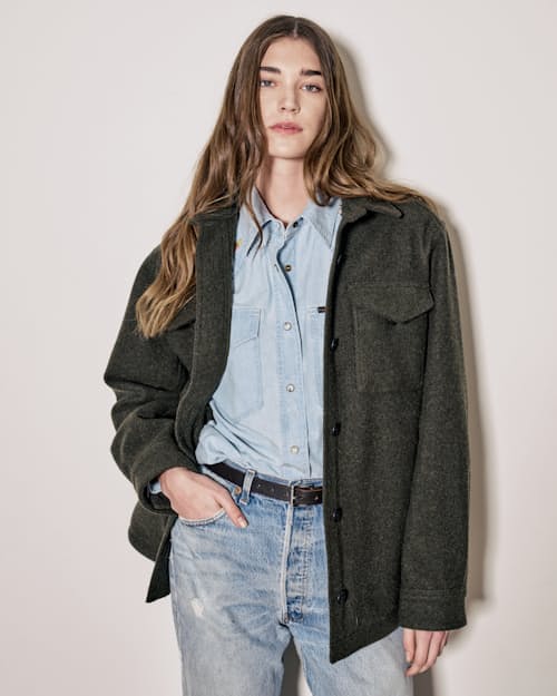 lifestyle image of Women's Jac Wool Shirt