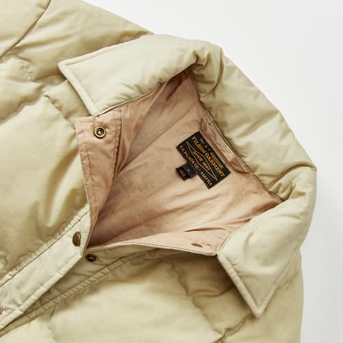 laydown detail image of Women's Waxed Down Insulated Barn Coat