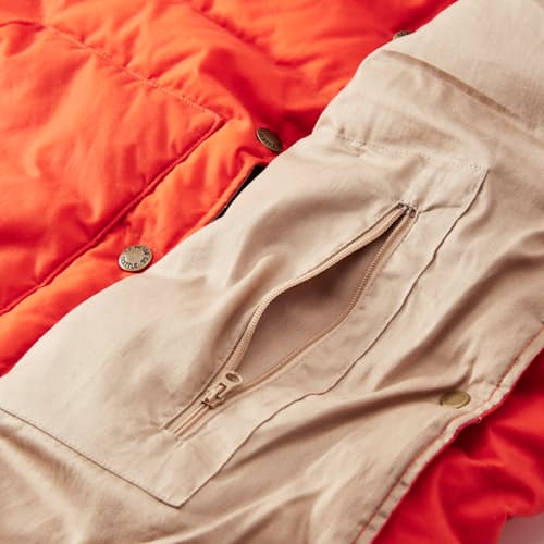 laydown detail image of Women's Waxed Down Insulated Vest