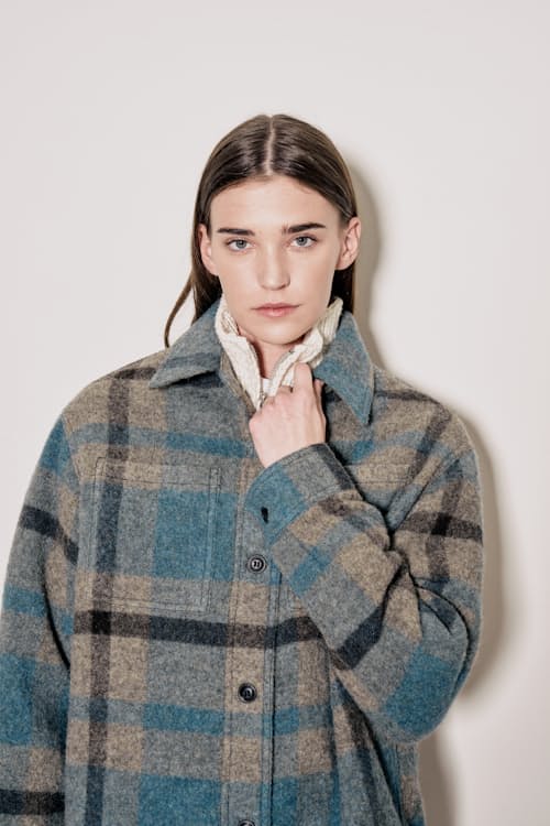 lifestyle image of Women's Wool Overshirt