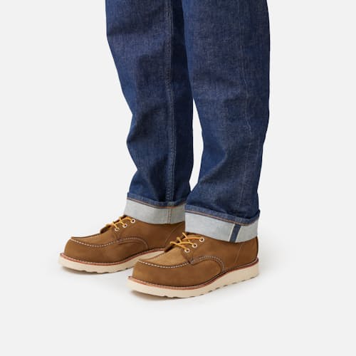 on model image of Classic 6" Moc Toe Boot