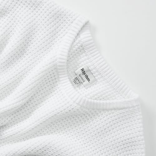 laydown detail image of Women's Classic Knit Jumper