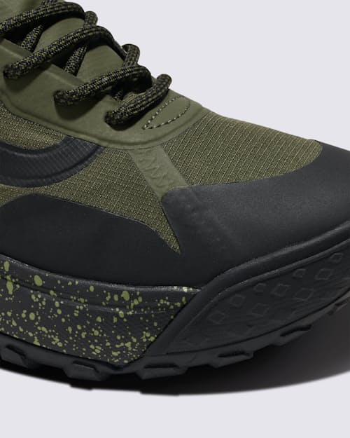 lifestyle image of MTE Crosspath Mid Trail Sneaker