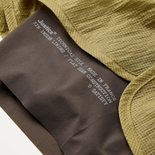 laydown detail image of Rippy Trail Shorts - 3"