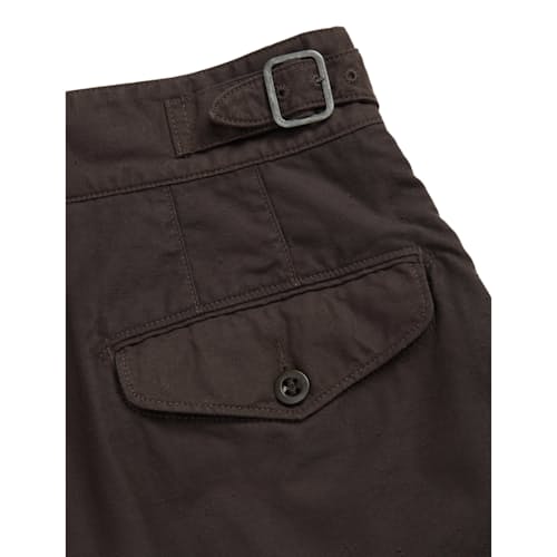 laydown detail image of Hawkes Cotton Linen Pleated Short