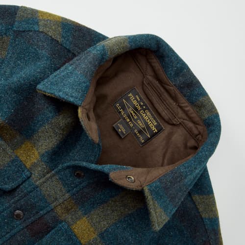 laydown detail image of Lined Mackinaw Jac Shirt